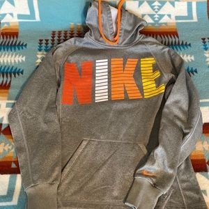 Nike Therma-Fit Sweatshirt